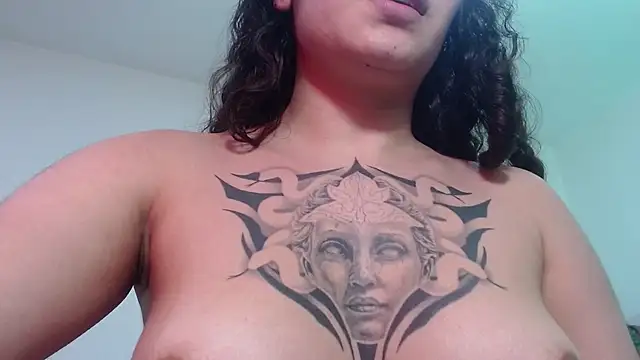 naomybenedetti's cam snapshot