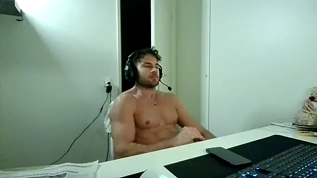 alpha-hunk live sex cam