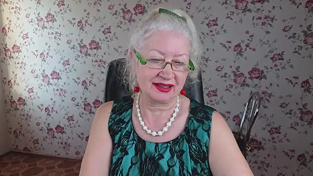 Maya_Mayflower live sex cam