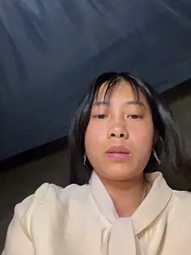 LylyOx9's cam snapshot