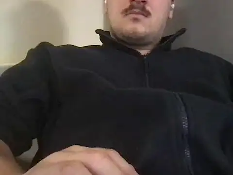 cookingmonster10's cam snapshot