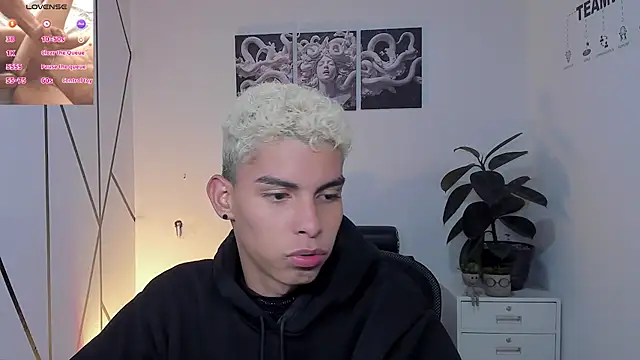 sky_jules's cam snapshot