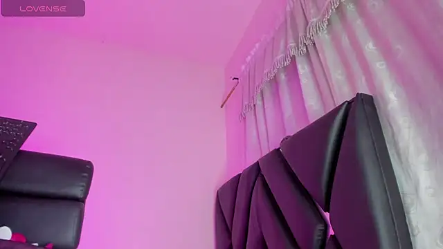 stephany_doll_'s cam snapshot