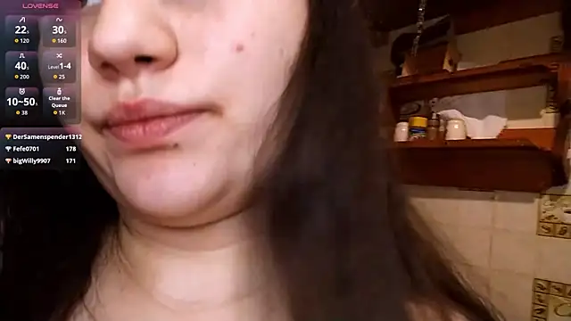 DierdreCousineau live sex cam