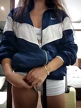 Izabella_Bella live sex cam