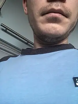 Spielzeugtwink live sex cam