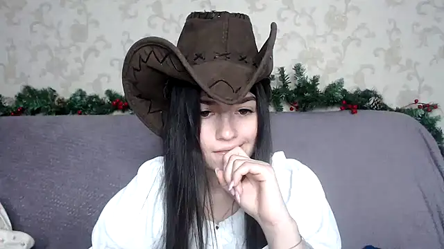 KisaModel's cam snapshot