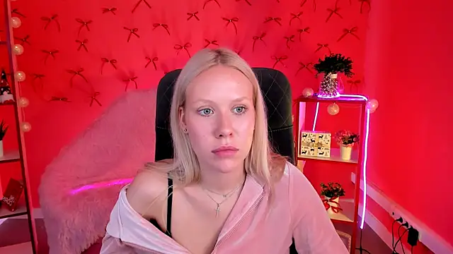 AprilChambers's cam snapshot