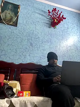 Dick_6inches_Delhi live sex cam