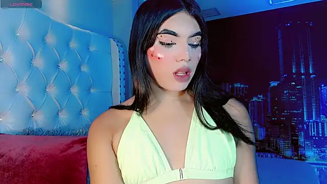 AithanaBlaze live sex cam