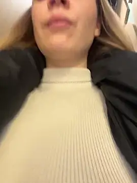 SashaCatt live sex cam