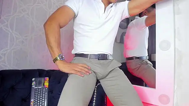 Lucii_fer_ live sex cam