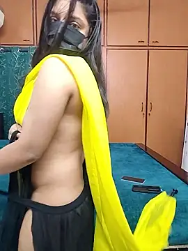 Sirishateluguammai's cam snapshot