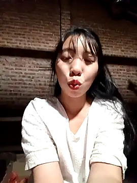 emaame68's cam snapshot