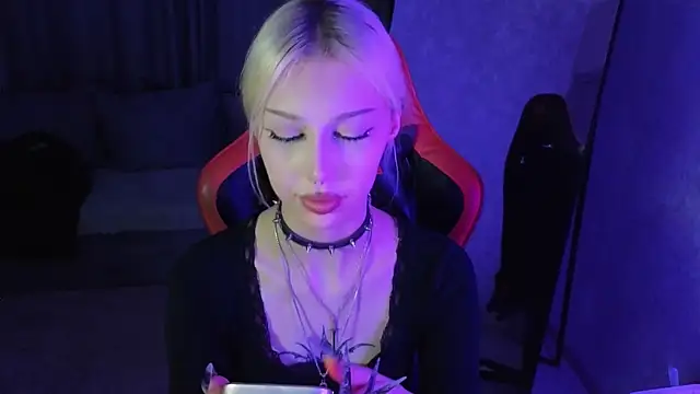 goth__tv's cam snapshot