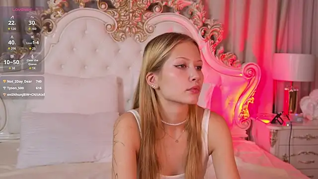 AllaMiln's cam snapshot