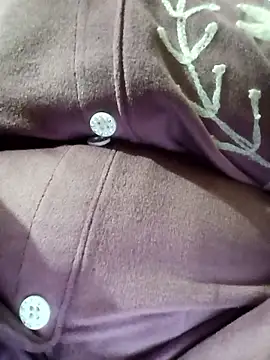 Desi_Biwi's cam snapshot