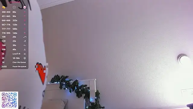 AuroraVice's cam snapshot