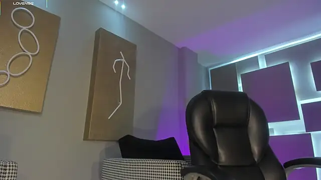 EveBensonX's cam snapshot