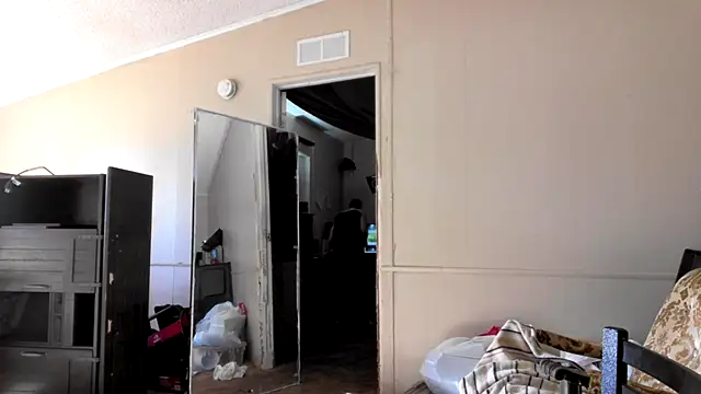 MasterJizzJunky live sex cam