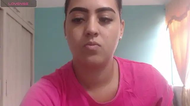 Anthonela_Queen live sex cam