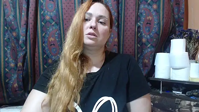 Foxy_Kate3333's cam snapshot