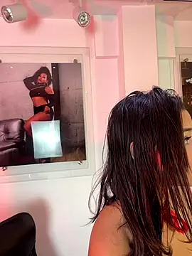 NairobiLee's cam snapshot