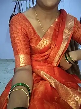 Cute-Telugu-Teacher's cam snapshot