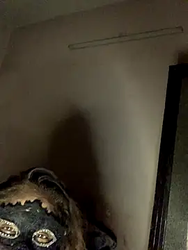 lustycousins's cam snapshot