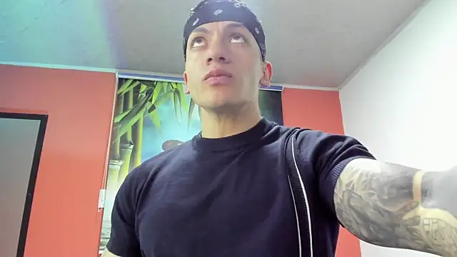 aquiles_51 live sex cam