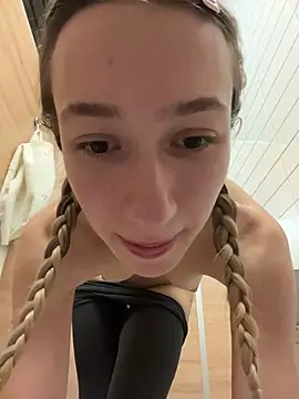 Lia__Love's cam snapshot