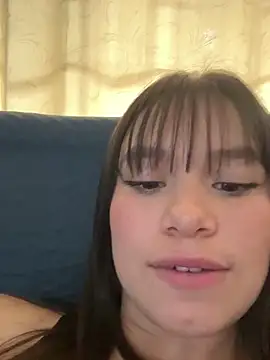 Alisha_Olsen_'s cam snapshot