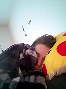 grippysocks20333's cam snapshot