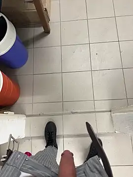 swissboy22 live sex cam