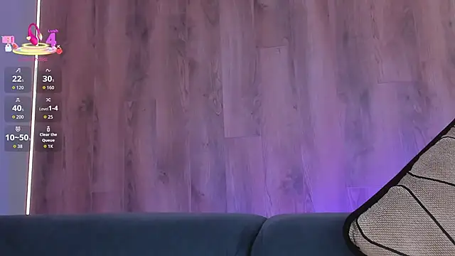 MadelineFox's cam snapshot