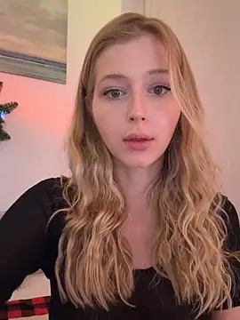 LunaRase's cam snapshot