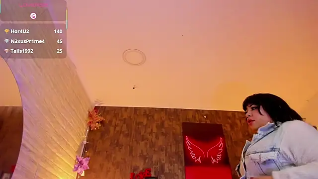 alice__tylor's cam snapshot