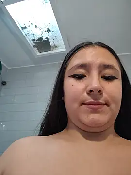 Cute_Penelope's cam snapshot