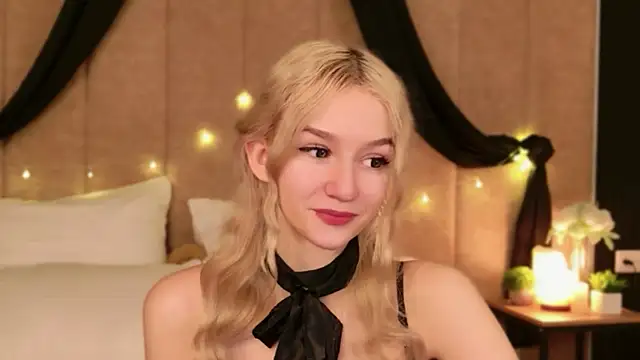 NaomiLoys's cam snapshot