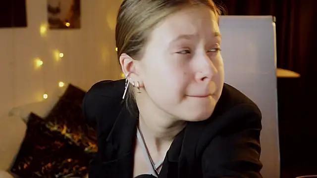 EveMundie's cam snapshot