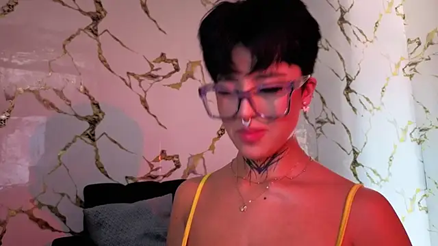 Rebeka-baker's cam snapshot