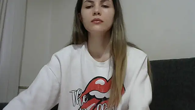 Erii18's cam snapshot