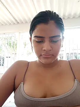 virgin_cunt's cam snapshot