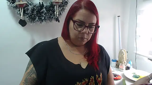 Rebecagiraut live sex cam