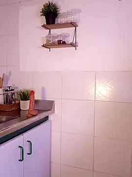 phoebe181 live sex cam