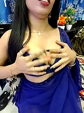 priya_26's cam snapshot