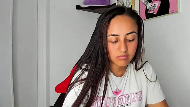 Alexxa_Rodriguez's cam snapshot