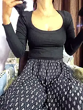 hansika_25's cam snapshot