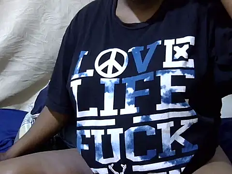 faista_jude's cam snapshot