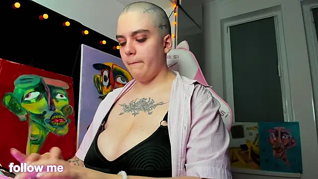 enigmastella's cam snapshot